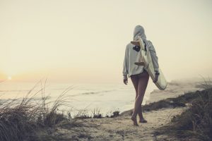 beneficios de hacer surf